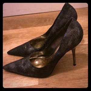 Carlos Santana Snakeskin Heels